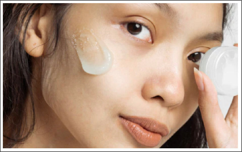 Why You Need Serum And A Moisturizer For Healthy Facial Skin